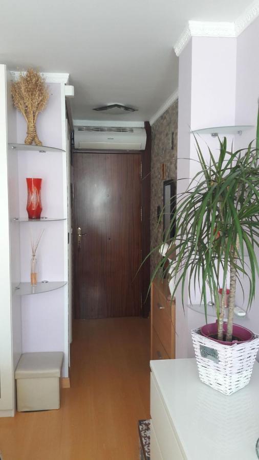 La Pineda Beach Apartment ภายนอก รูปภาพ