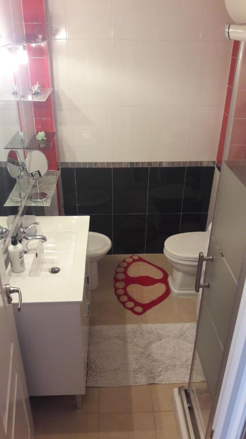 La Pineda Beach Apartment ภายนอก รูปภาพ